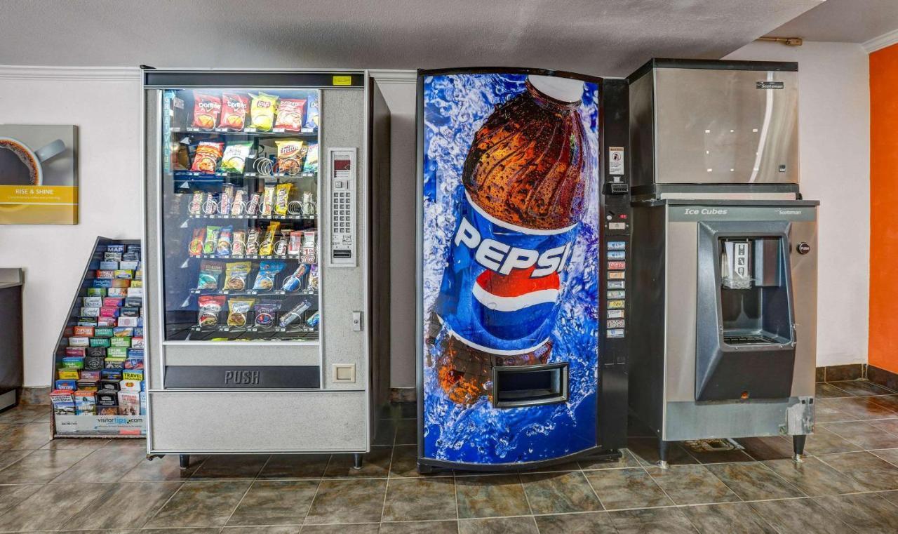 Motel 6-King City, Ca المظهر الخارجي الصورة
