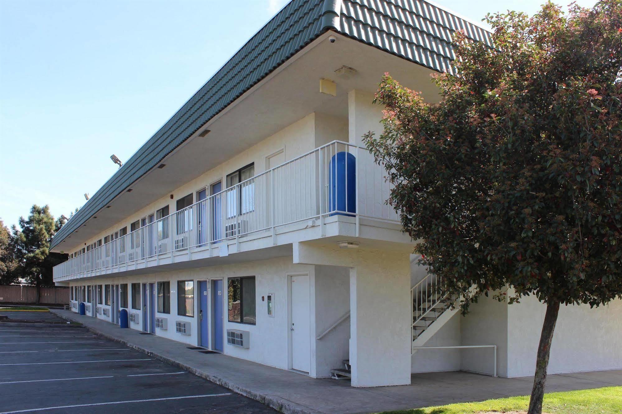 Motel 6-King City, Ca المظهر الخارجي الصورة