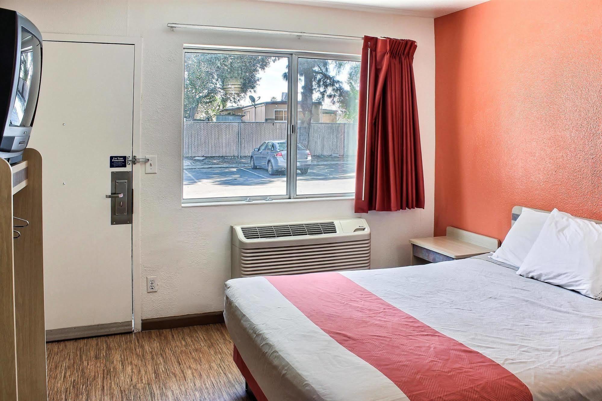 Motel 6-King City, Ca المظهر الخارجي الصورة