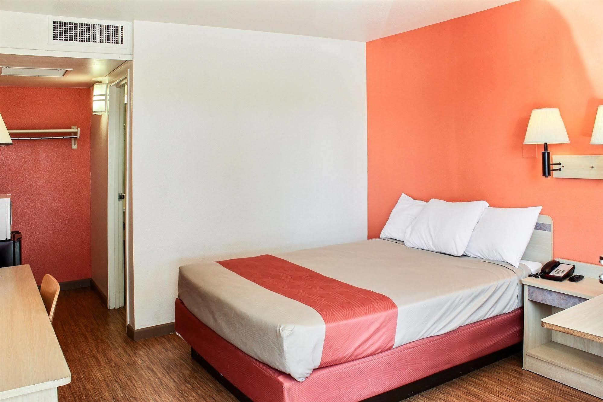 Motel 6-King City, Ca المظهر الخارجي الصورة